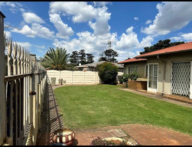 3 BEDROOM HOUSE FOR SALE IN VANDERBIJLPARK CW 3